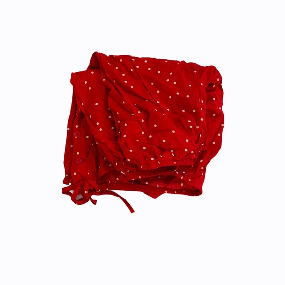 ❌ SOLD ❌ OFF SHOULDER TOP!! - Picture 2 of 3